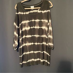 Dressbarn DB Sunday olive and white tie-dye effect, cold shoulder cotton shirt